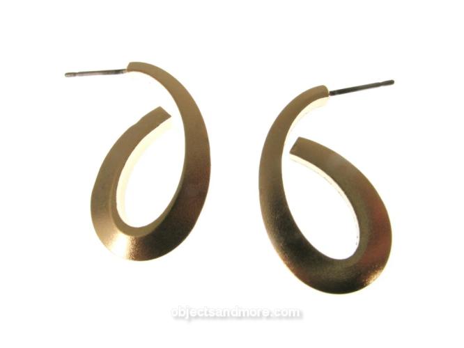Oval Loop Metal Earrings GP by ERICA ZAP