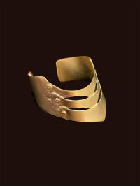 Shield Gold Cuff by SELEN BAYRAK
