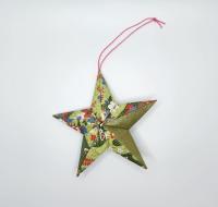 Origami Star Ornament by SAYA OKAYAMA